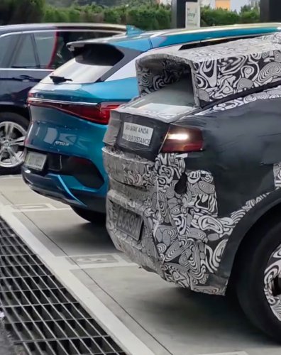 Perodua ‘QV-E’ EV parked next to BYD Atto 3 while testing shows good size, proportions; daring roofline