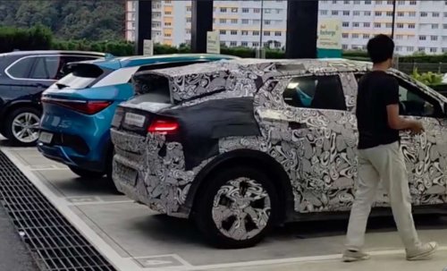 BYD, BYD Atto 3, Perodua ‘QV-E’ EV parked next to BYD Atto 3 while testing shows good size, proportions; daring roofline
