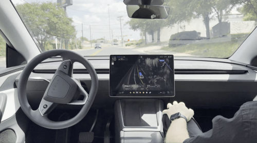 Tesla, Tesla Model Y, Robotaxi, Tesla Robotaxi service begins – Austin first, Model Y with “safety driver” supervisor, RM18 per trip