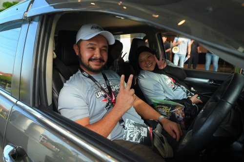 Toyota Malaysia’s Hilux Unleashed: The Ultimate Challenge thrills fans in KK, Kuching and Melaka