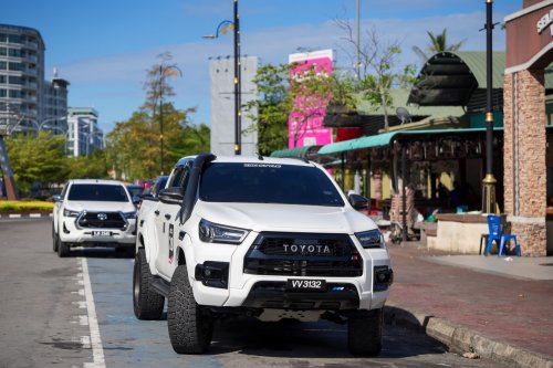 Toyota, Toyota Hilux, Toyota Malaysia’s Hilux Unleashed: The Ultimate Challenge thrills fans in KK, Kuching and Melaka