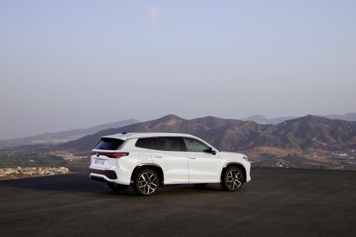 Volkswagen Tayron Australia launch in Sept – Tiguan Allspace replacement, 7 seats, coming to Malaysia?