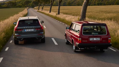 Volvo XC60 eclipses 240 to become the best-selling Volvo ever – over 2.7 million sold across 17 years