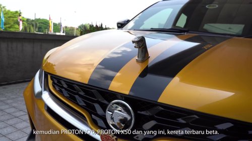 Customised Proton X90 delivered to Tengku Sulaiman – two-tone body and interior, walnut wood, tray tables