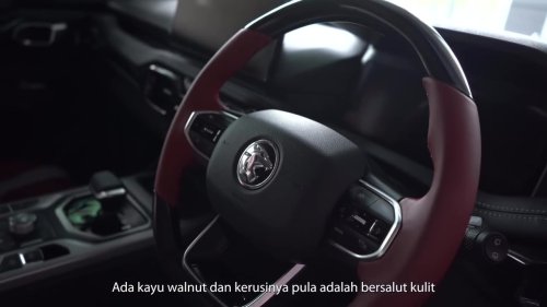 Customised Proton X90 delivered to Tengku Sulaiman – two-tone body and interior, walnut wood, tray tables