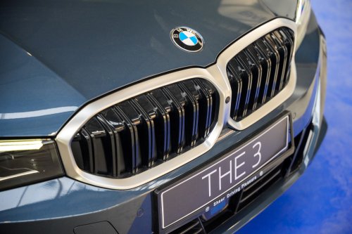 2025 BMW 320i Sport official pricing in Malaysia – from RM266k; ACC with stop &amp; go, 184 PS, updated interior