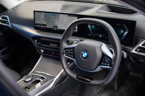 2025 BMW 320i Sport official pricing in Malaysia – from RM266k; ACC with stop &amp; go, 184 PS, updated interior