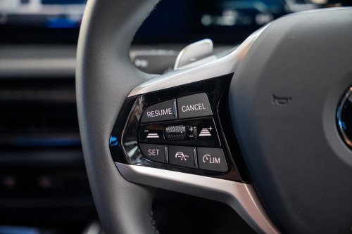 2025 BMW 320i Sport official pricing in Malaysia – from RM266k; ACC with stop &amp; go, 184 PS, updated interior