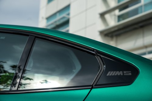 2025 BMW M5 launched in Malaysia – G90 is a 4.4L twin-turbo V8 PHEV, 727 PS/1,000 Nm, RM1.2 million