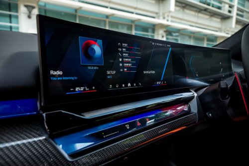 2025 BMW M5 launched in Malaysia – G90 is a 4.4L twin-turbo V8 PHEV, 727 PS/1,000 Nm, RM1.2 million