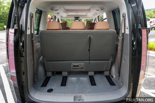 2025 Hyundai Staria in Malaysia – 8-yr warranty, 10-seater priced from RM180k; 7-seater is RM90k cheaper