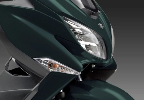 2025 Suzuki Burgman 400 new colours for Europe