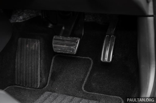 2025 Honda Civic facelift Malaysian review – turbo vs hybrid; which of the C-segment bestseller is better?