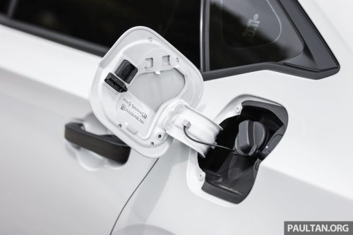 2025 Honda Civic facelift Malaysian review – turbo vs hybrid; which of the C-segment bestseller is better?