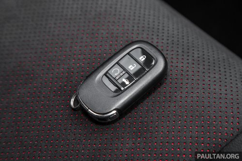 2025 Honda Civic facelift Malaysian review – turbo vs hybrid; which of the C-segment bestseller is better?