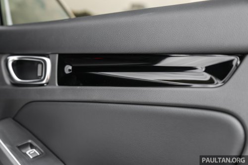 2025 Honda Civic facelift Malaysian review – turbo vs hybrid; which of the C-segment bestseller is better?