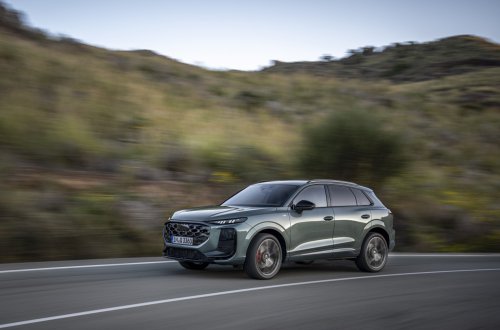 2026 Audi Q3 revealed – 3rd gen gets micro-LED headlights, new stalks, PHEV with 119 km EV range