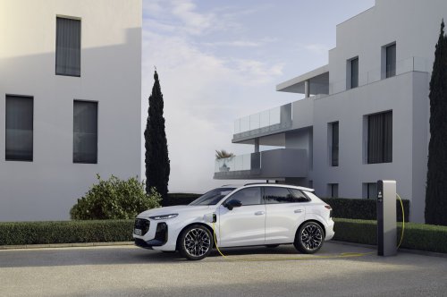 2026 Audi Q3 revealed – 3rd gen gets micro-LED headlights, new stalks, PHEV with 119 km EV range