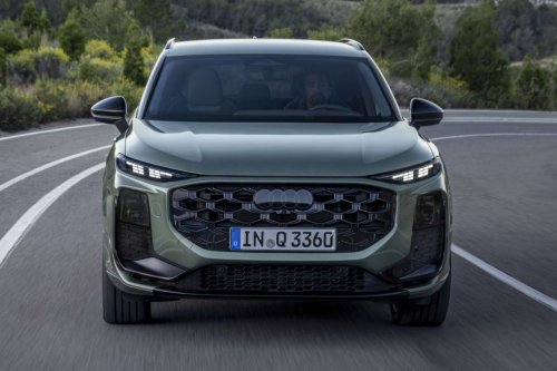 Audi, Audi Q3, PHEV, 2026 Audi Q3 revealed – 3rd gen gets micro-LED headlights, new stalks, PHEV with 119 km EV range