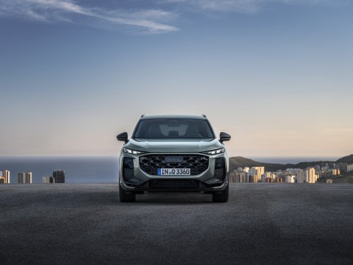 2026 Audi Q3 revealed – 3rd gen gets micro-LED headlights, new stalks, PHEV with 119 km EV range