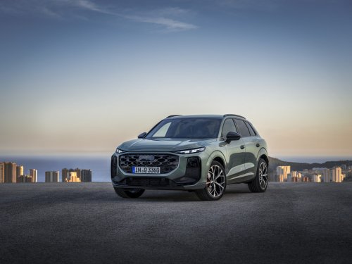 2026 Audi Q3 revealed – 3rd gen gets micro-LED headlights, new stalks, PHEV with 119 km EV range