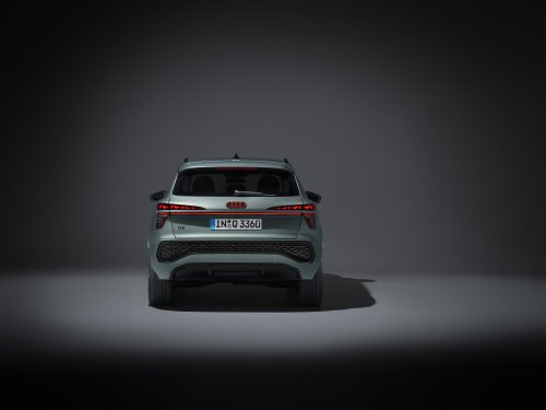 2026 Audi Q3 revealed – 3rd gen gets micro-LED headlights, new stalks, PHEV with 119 km EV range