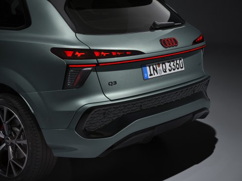 2026 Audi Q3 revealed – 3rd gen gets micro-LED headlights, new stalks, PHEV with 119 km EV range