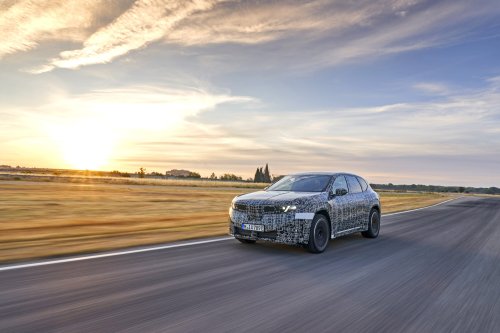 2026 BMW iX3 new details – up to 800 km range, 400 kW DC charging, AI charge port, September reveal