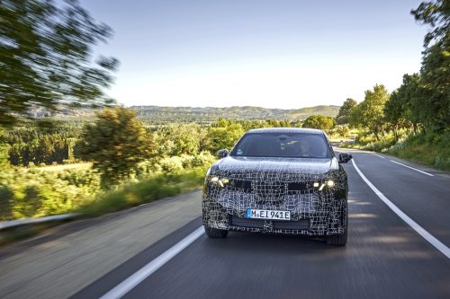 2026 BMW iX3 50 xDrive EV – 10% lighter, 40% less energy loss, 20% less costs compared to predecessor