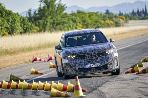 2026 BMW iX3 new details – up to 800 km range, 400 kW DC charging, AI charge port, September reveal