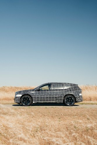2026 BMW iX3 new details – up to 800 km range, 400 kW DC charging, AI charge port, September reveal
