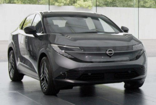 Nissan, Nissan Leaf, 2026 Nissan Leaf more details – 0.25 drag coefficient, dimming panoramic glass roof, “300 to 500 km” range