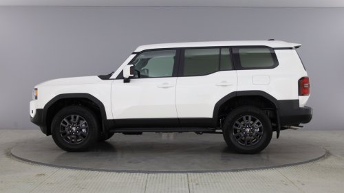 Toyota Land Cruiser Commercial revealed for the UK – 2,000 litre cargo space, 2.8L turbodiesel, no rear seats