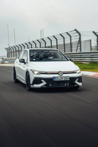 2026 Volkswagen Golf GTI Edition 50 debuts – 325 PS, 420 Nm; fastest production VW on the Nurburgring