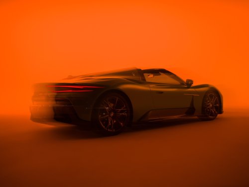 Maserati MCPura debuts – facelifted MC20 gets subtle design tweaks, same 3.0L Nettuno V6 with 630 PS