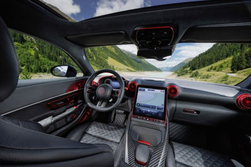 Brabus 1000 debuts – uprated Mercedes-AMG GT63S E Performance with 1,000 PS, 1,820 Nm; 0-100 in 2.6s