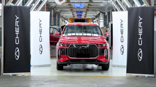 Chery, Chery Tiggo Cross CKD production starts in Malaysia – first 1.5 Turbo, Hybrid units roll out of Inokom plant
