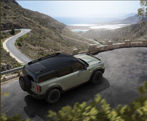 Ford, Ford Bronco, Ford Bronco New Energy in China: looks like Bronco, is actually an EV/REEV with 1,220 km total range
