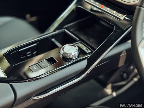 GWM Haval H6 HEV gets new Phantom Black interior, battery warranty increased to 10 yrs, still RM139,800