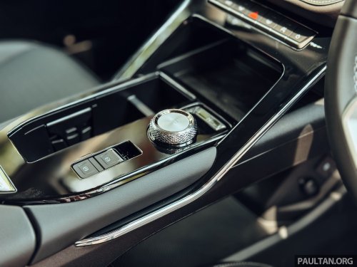 Haval, Battery, GWM Haval H6 HEV gets new Phantom Black interior, battery warranty increased to 10 yrs, still RM139,800