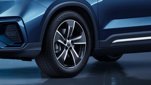 2025 Geely Haoyue L facelift leaked with Proton X50’s 1.5T 4-cylinder – new engine coming to X90 facelift?