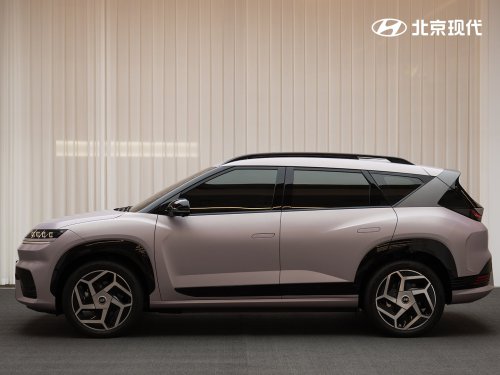 Hyundai Elexio – BYD Atto 3-rivalling C-segment EV SUV for China with 27-inch screen, 700 km range