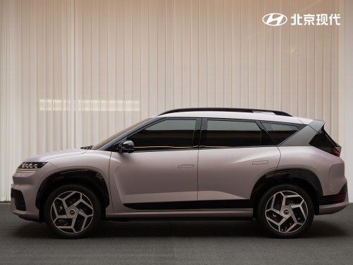 Hyundai Elexio – BYD Atto 3-rivalling C-segment EV SUV for China with 27-inch screen, 700 km range