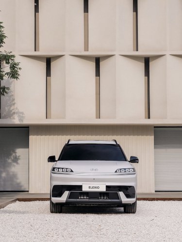 Hyundai Elexio – BYD Atto 3-rivalling C-segment EV SUV for China with 27-inch screen, 700 km range