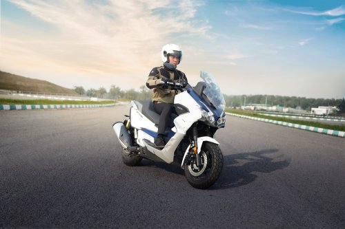 2025 Moda Shifter 400X Malaysia launch, RM23,888