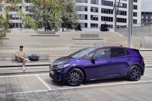 Volkswagen ID.3 GTX Fire+Ice – 1990s throwback special edition is limited to 1,990 units, up to 326 PS