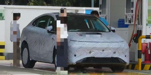 Xpeng, XPeng G6, Tesla, Tesla Model Y, Xpeng G6 REEV spied in China – Tesla Model Y rival gains ICE; 400 km EV range, 1,400 km total