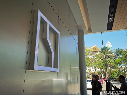 Zeekr Space Sunway City opens – 11,000 square foot showroom w/ 2 delivery bays, four 22 kW AC chargers