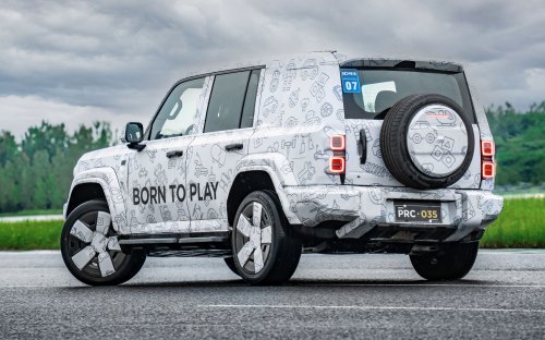 iCar V27 teased again – debut in Dubai on August 1