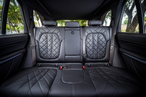 2025 BMW X5 xDrive40i M Sport in Malaysia – 3.0T mild-hybrid, from RM470k; RM25k cheaper than PHEV